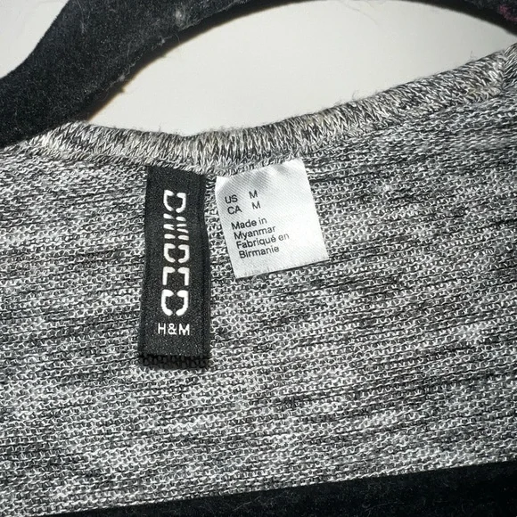 Divided Cardigan - Picture 2 of 3